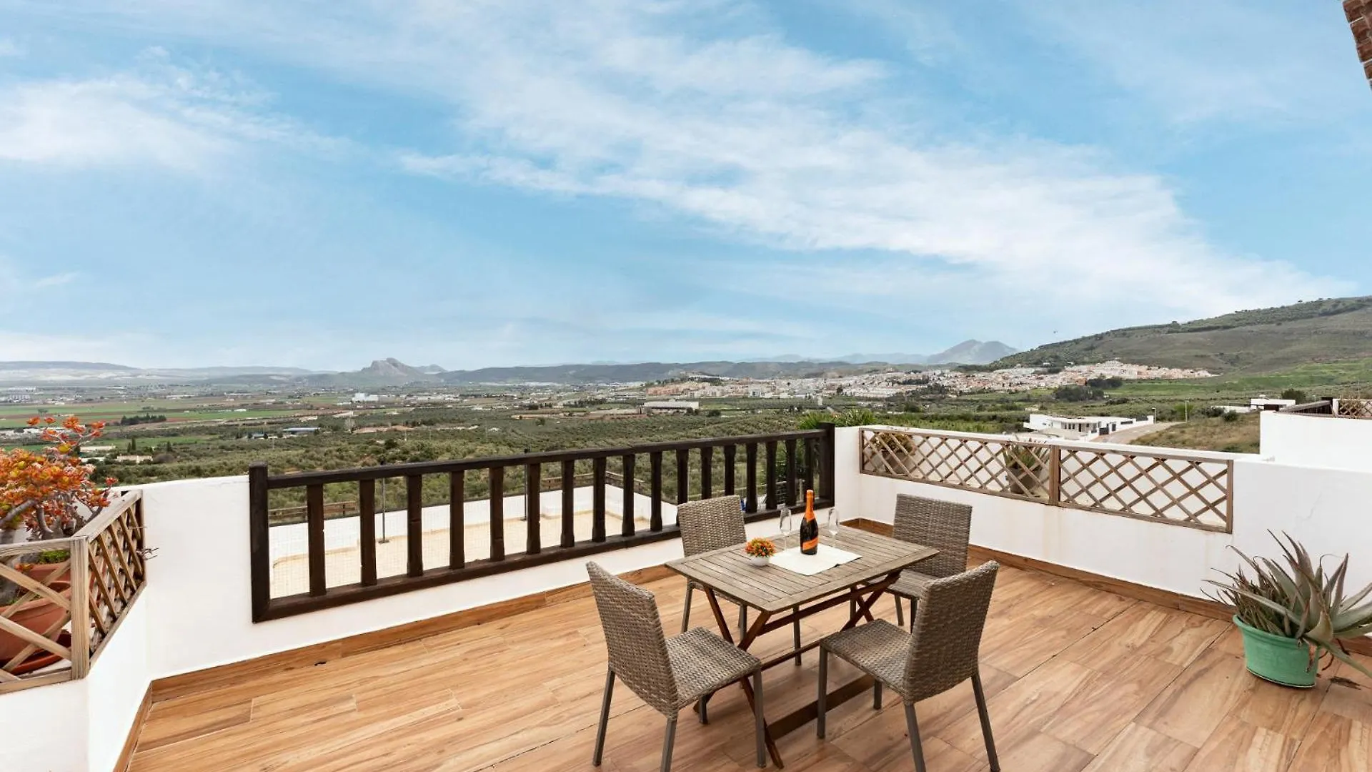 אנטקרה Malagasuite Villa El Montecito